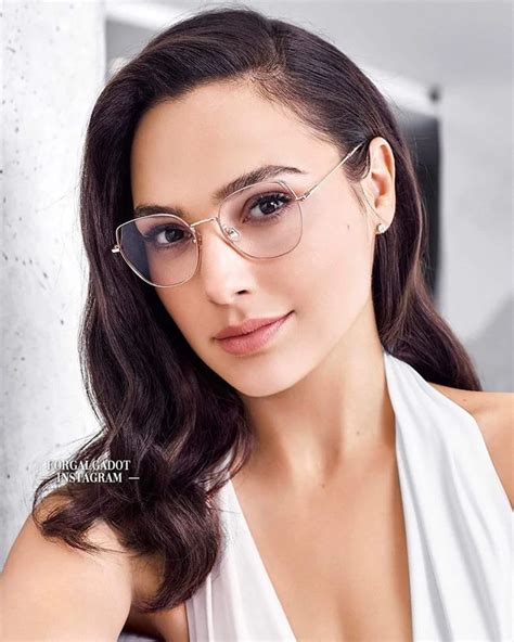 gal gadot glasses